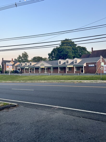 2-6 Chapel St, Wallingford, CT à vendre - Photo du bâtiment - Image 1 de 1