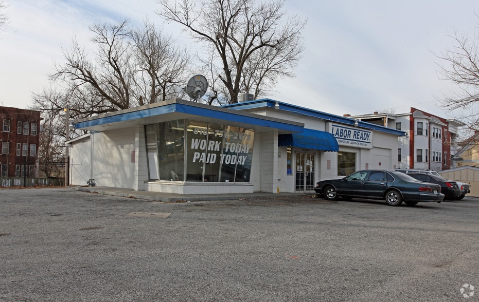 201 W 39th St, Kansas City, MO for sale - Primary Photo - Image 2 of 3