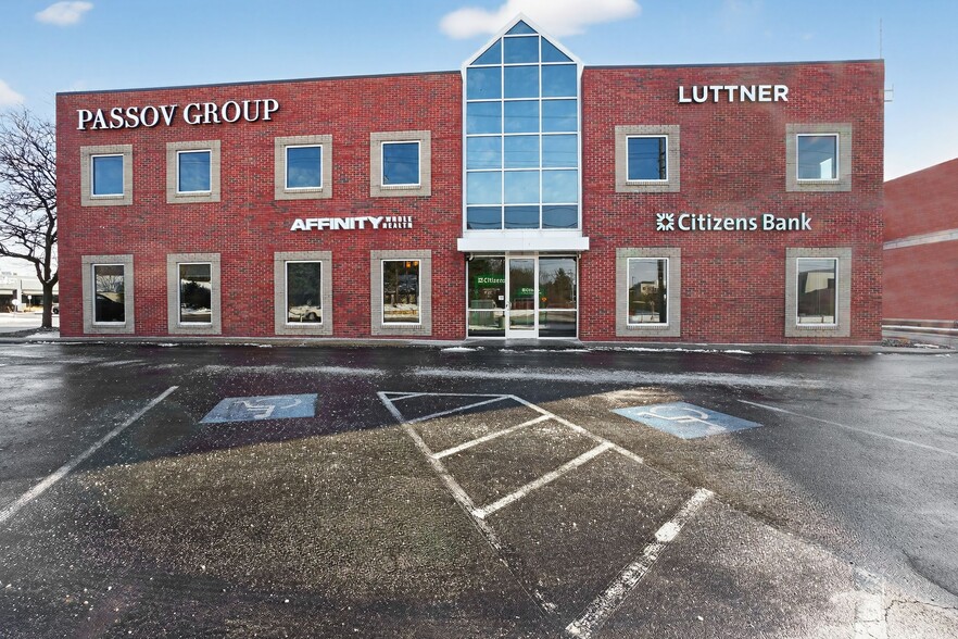 3401 Richmond Rd, Beachwood, OH à louer - Photo principale - Image 1 de 19