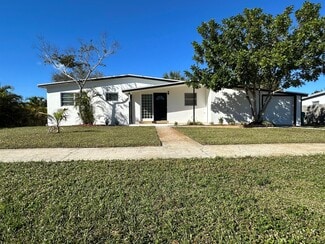 More details for 874 Dolores St, Sebastian, FL - Specialty for Sale