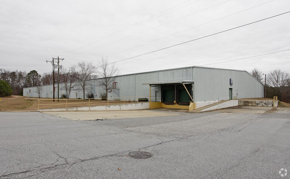 718 Carwellyn Rd, Abbeville, SC à vendre - Photo du bâtiment - Image 2 de 8