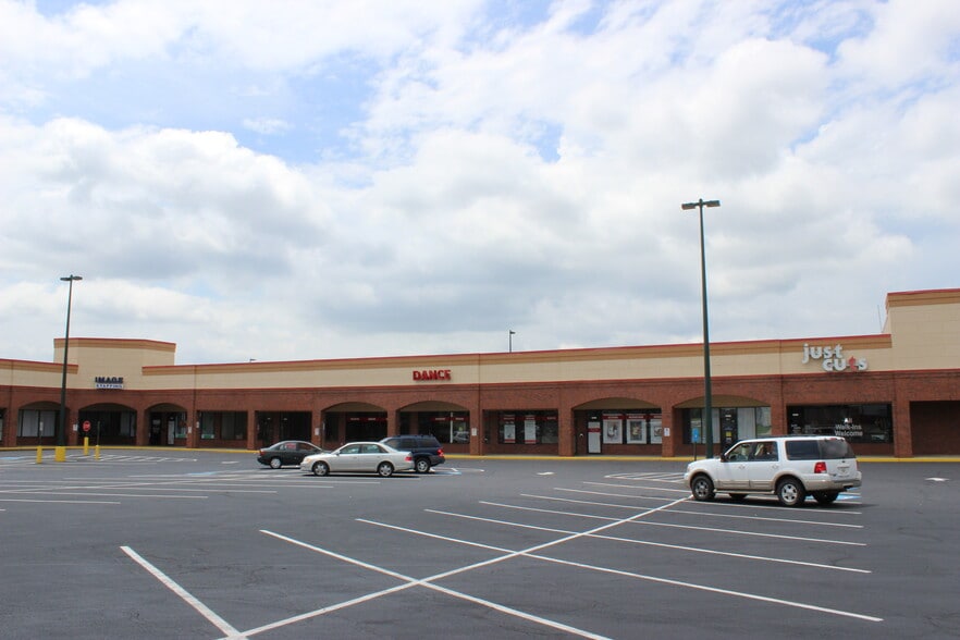 2115 Fairburn Rd, Douglasville, GA for lease - Building Photo - Image 3 of 6