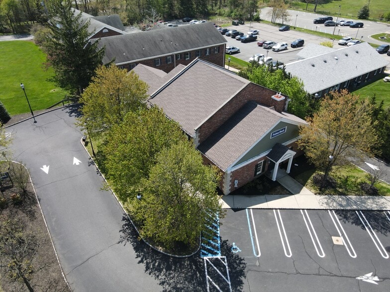 510 Main St, Chester, NJ for lease - Building Photo - Image 3 of 23