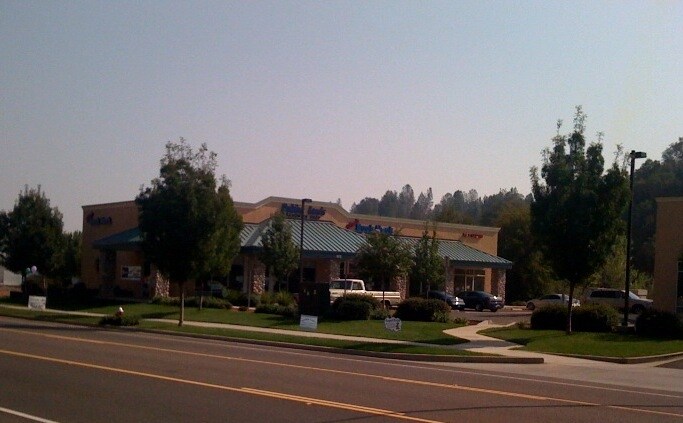 1852 Buenaventura Blvd, Redding, CA for sale Primary Photo- Image 1 of 13