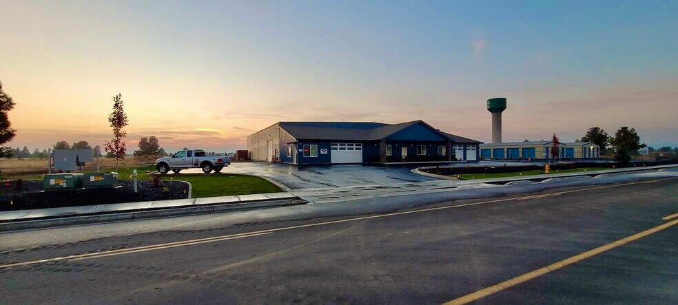 1109 N Cedar Rd, Deer Park, WA à vendre - Photo du bâtiment - Image 1 de 1