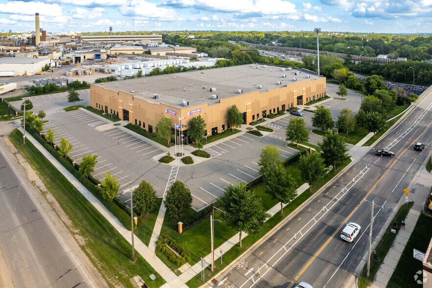 650 Pelham Blvd, Saint Paul, MN for lease - Aerial - Image 2 of 7