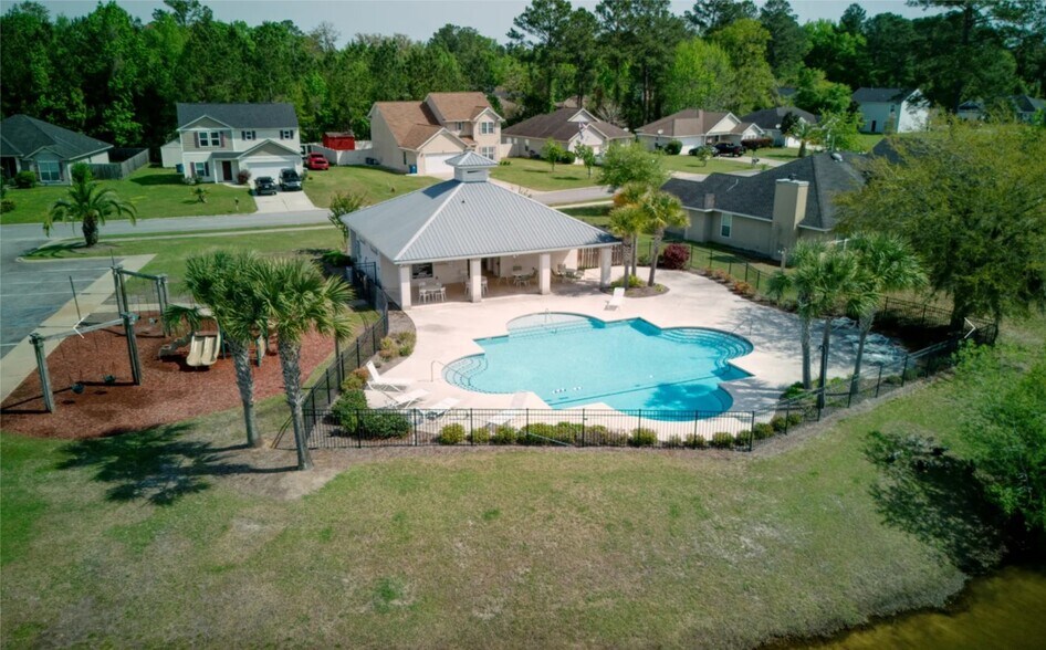 105 Saddle Brooke Trce, Brunswick, GA à vendre - Aérien - Image 2 de 8