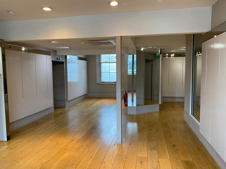 105 Market St, St Andrews for lease - Building Photo - Image 2 of 9