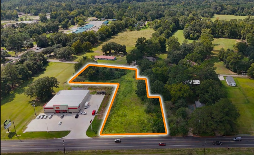 753 W Railroad Ave, Independence, LA for sale Building Photo- Image 1 of 3