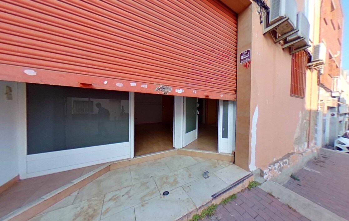 Sabadell, BAR 08206 - Unit Puerta 00 -  - Interior Photo - Image 2 of 8