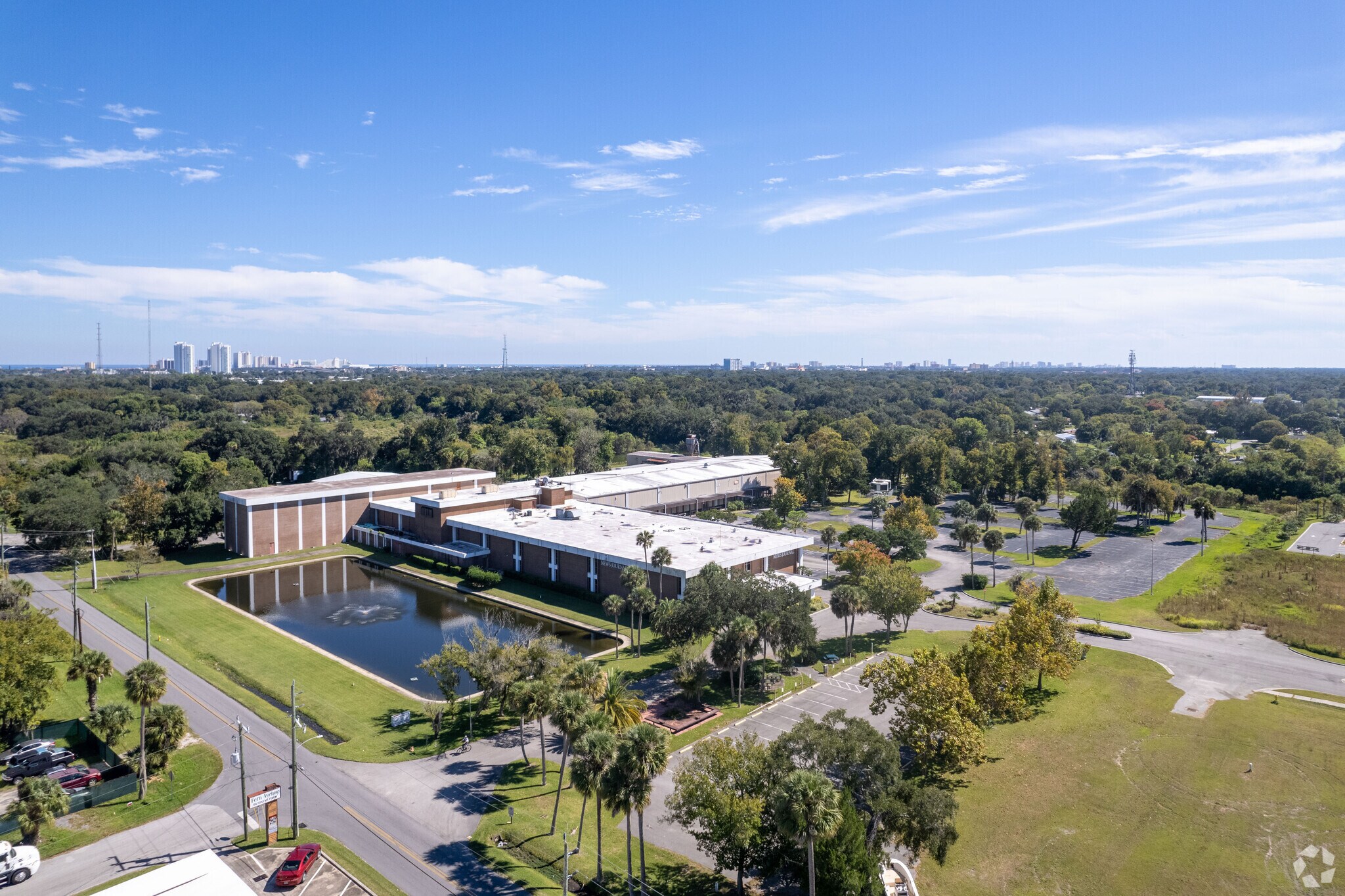 901 6th St, Daytona Beach, FL for lease Primary Photo- Image 1 of 43