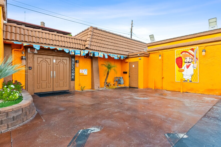 1884 Arizona 95, Bullhead City, AZ à vendre - Photo du bâtiment - Image 3 de 76