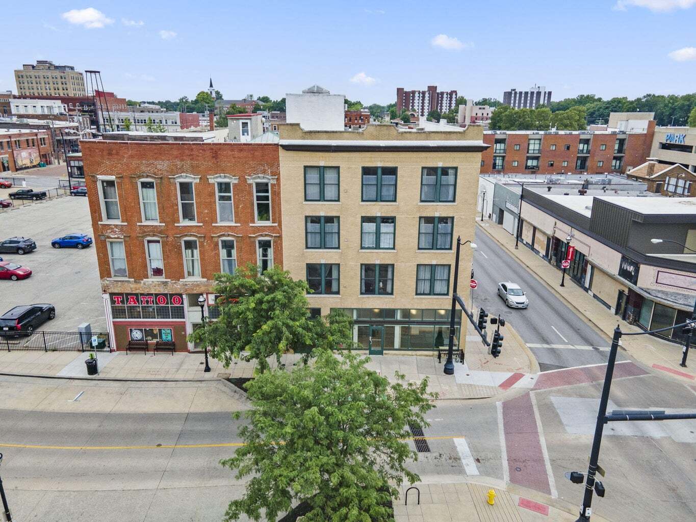 324 Park Central W, Springfield, MO for lease Interior Photo- Image 1 of 8