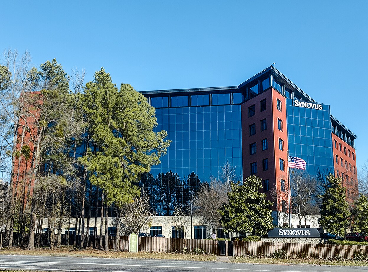 800 Shades Creek Pkwy, Birmingham, AL à louer Photo principale- Image 1 de 8