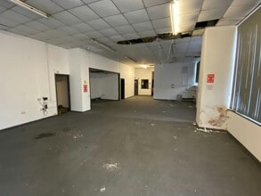 108 Sunbridge Rd, Bradford à louer Photo intérieure- Image 2 de 2