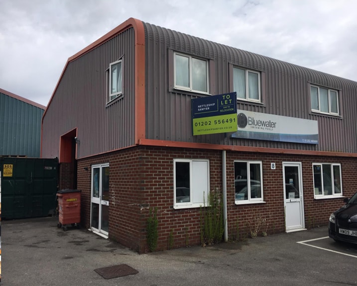 Wilverley Rd, Christchurch for lease Primary Photo- Image 1 of 3