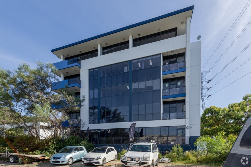 10 Tilley Lane, Frenchs Forest for sale - Building Photo - Image 2 of 6