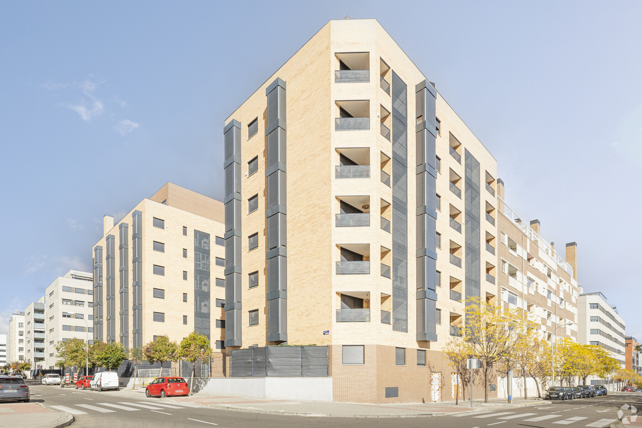 Multifamily in Madrid, Madrid for sale Primary Photo- Image 1 of 3