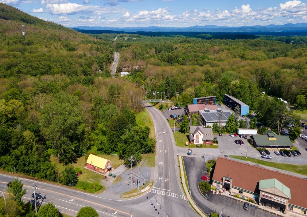 3 State Route 149, Lake George, NY à vendre Photo du bâtiment- Image 1 de 1