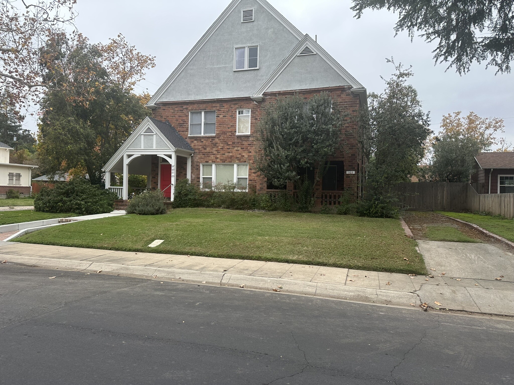 150 W Stadium Dr, Stockton, CA for sale Building Photo- Image 1 of 118