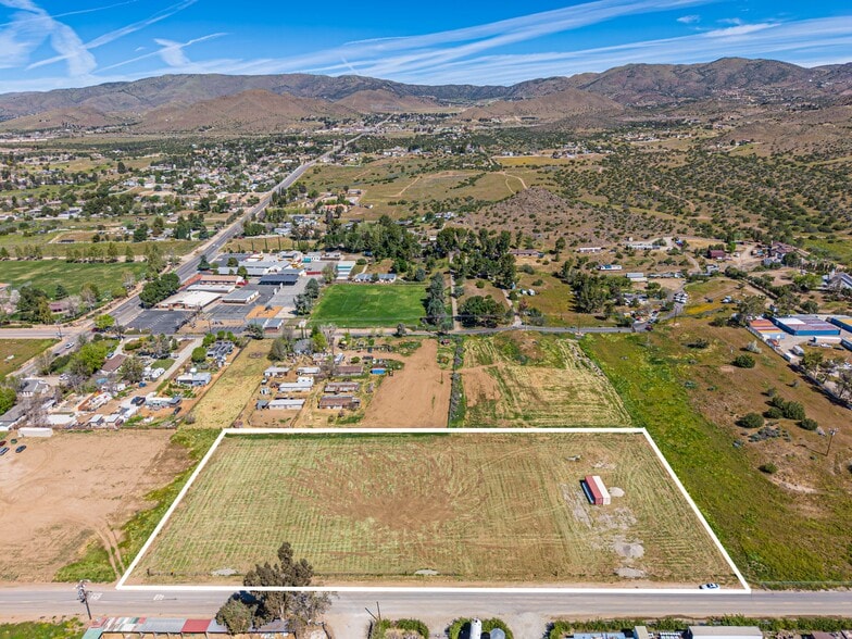 Gillespie Ave, Acton, CA à vendre - Aérien - Image 3 de 12
