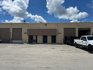 Plus de détails pour 7282-7302 NW 70th St, Miami, FL - Industriel à louer