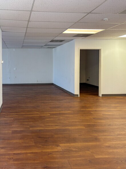 78105 Calle Estado, La Quinta, CA à louer - Photo du bâtiment - Image 2 de 7