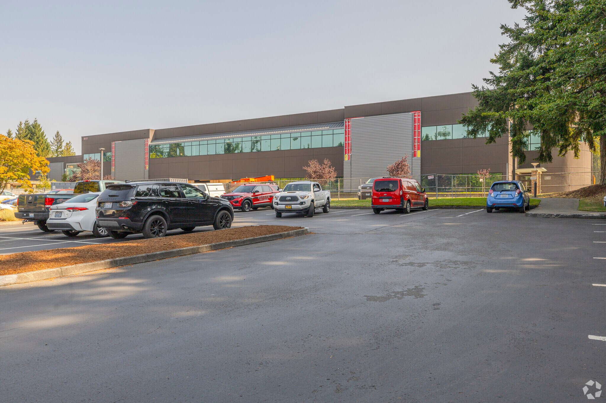 1015 39th Ave SE, Puyallup, WA for lease Primary Photo- Image 1 of 4