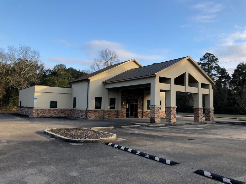 2201 E Nine Mile Rd, Pensacola, FL à louer - Photo du bâtiment - Image 3 de 14