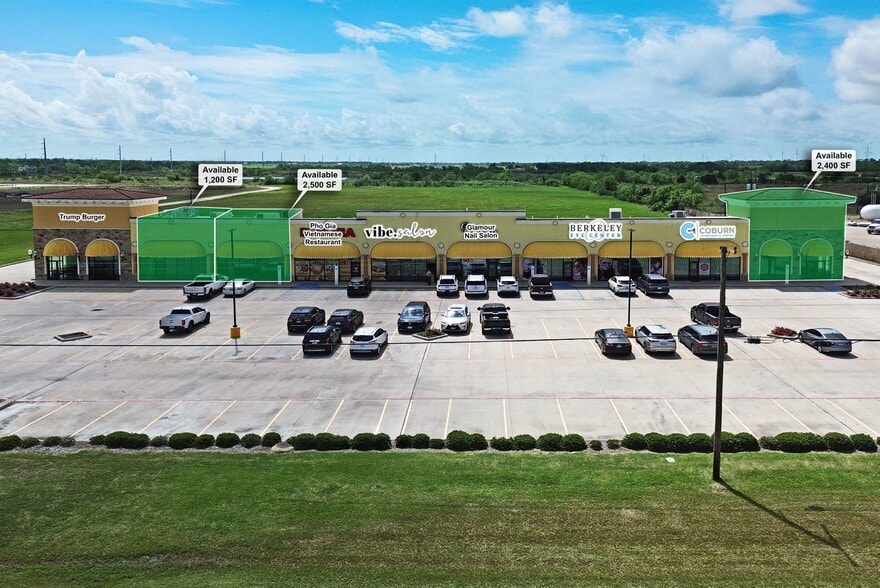 6500 7th St, Bay City, TX for lease - Building Photo - Image 3 of 7