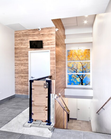 3261-3267 Westchester Ave, Bronx, NY à louer - Hall d’entrée - Image 3 de 18