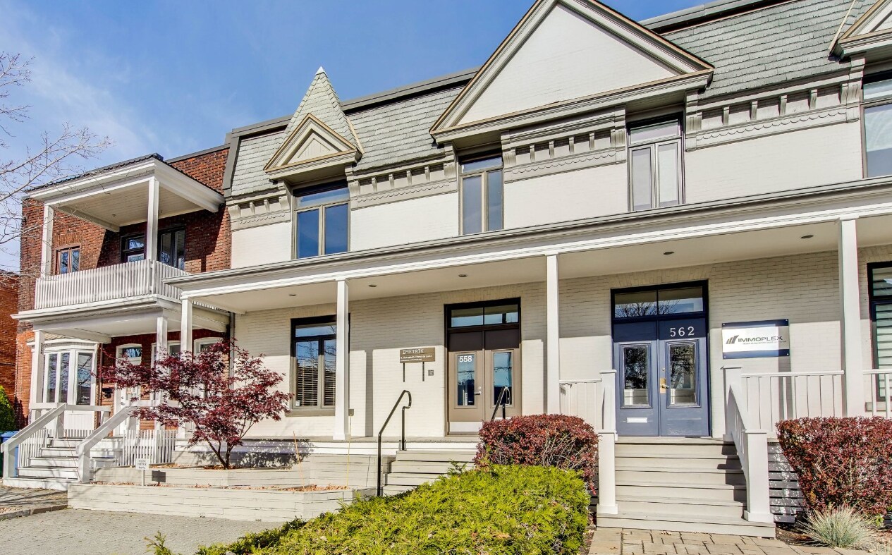 558 Av Notre-Dame, Saint-lambert, QC à vendre Photo principale- Image 1 de 1