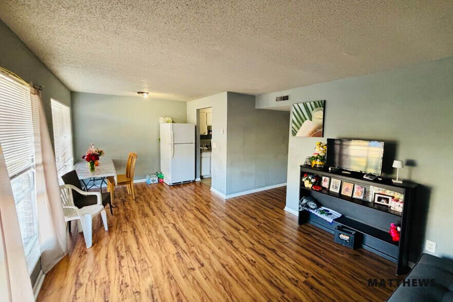 7720-7730 Madrid Ave, Birmingham, AL à vendre - Photo intérieure - Image 2 de 2