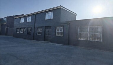 Bruce Rd, Swansea for lease Primary Photo- Image 2 of 5