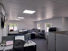 2-4 Pioneer Way, Lincoln for lease Interior Photo- Image 1 of 4