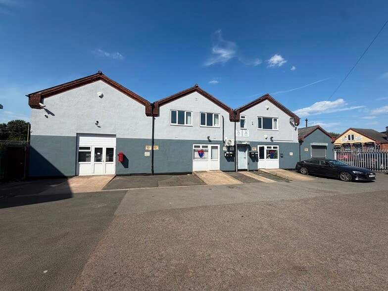 Corngreaves Rd, Cradley Heath for lease - Building Photo - Image 2 of 7