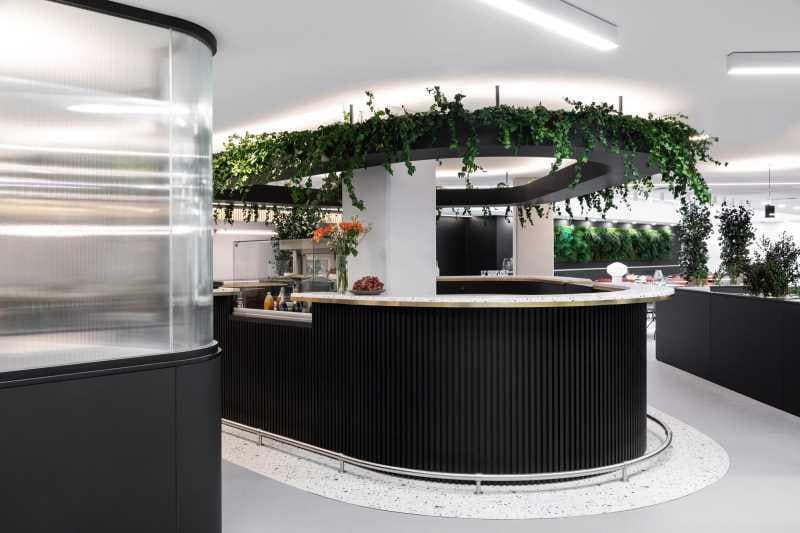 22 Quai Gallieni, Suresnes for lease - Interior Photo - Image 3 of 11