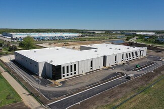 Plus de détails pour 13700 IL Route 47, Huntley, IL - Industriel à louer