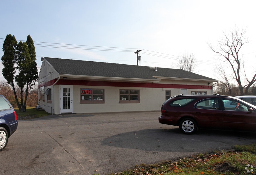 1233 Rt-332, Farmington, NY for lease - Building Photo - Image 2 of 2