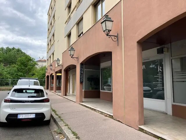 59 Ter Avenue Du Point Du Jour, Lyon à louer Photo du bâtiment- Image 1 de 20