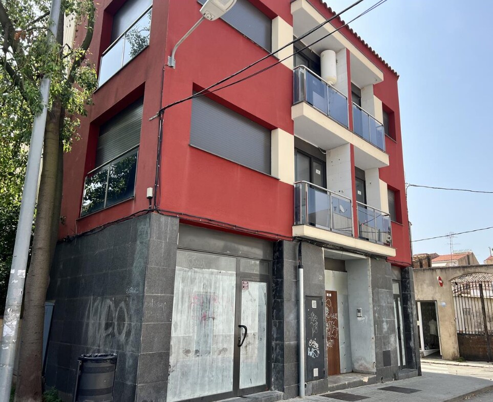 Immeuble residentiel dans Malgrat de Mar, Barcelona à vendre Photo du bâtiment- Image 1 de 2