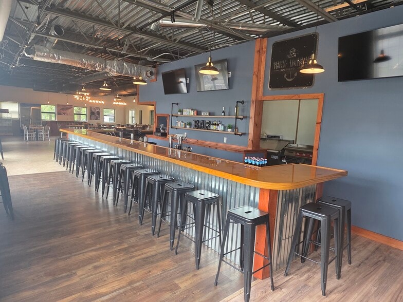 5 Payne Ave, Rockland, ME for sale - Building Photo - Image 3 of 15