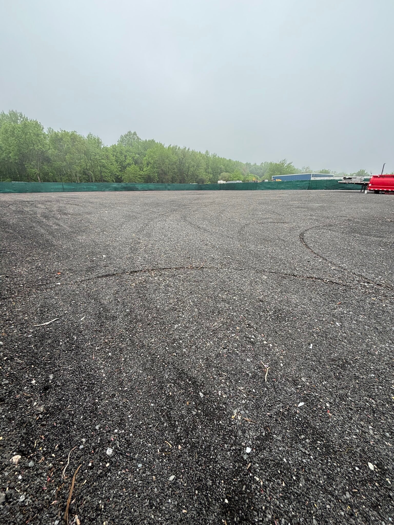 519-521 Industrial Loop, Staten Island, NY à louer Photo du bâtiment- Image 1 de 12