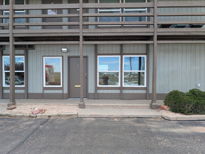 1025 W Fillmore St, Colorado Springs, CO for lease - Building Photo - Image 2 of 21
