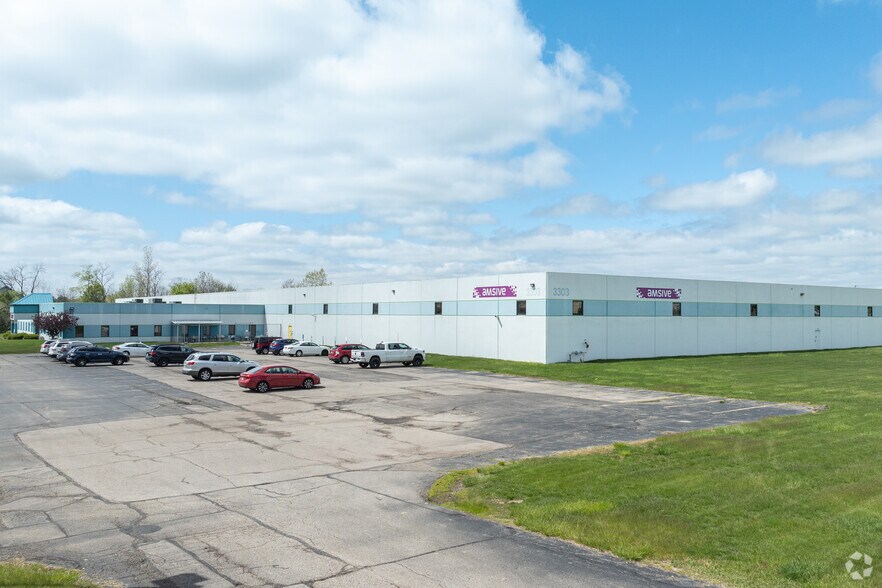 3303 W Tech Blvd, Miamisburg, OH for lease - Primary Photo - Image 1 of 16