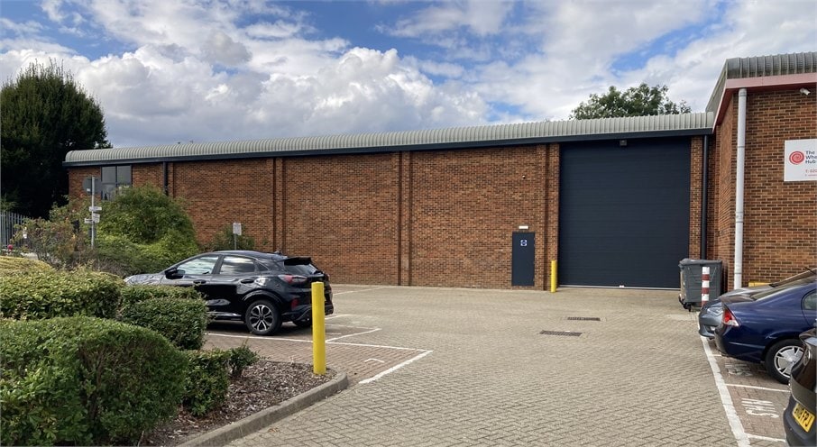 Whitton Rd, Hounslow for lease - Building Photo - Image 2 of 3