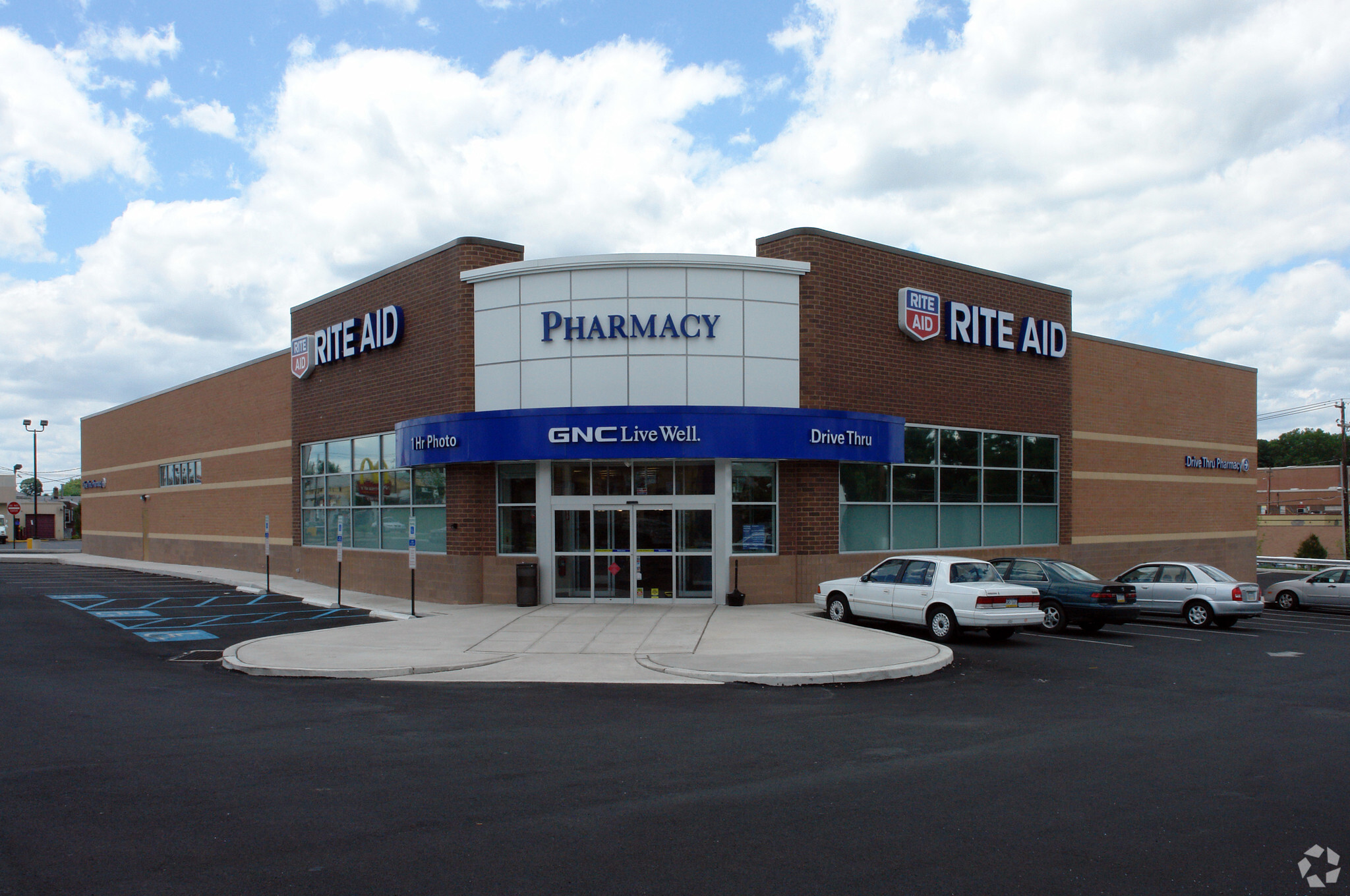 1401 W Tilghman St, Allentown, PA for lease Primary Photo- Image 1 of 4