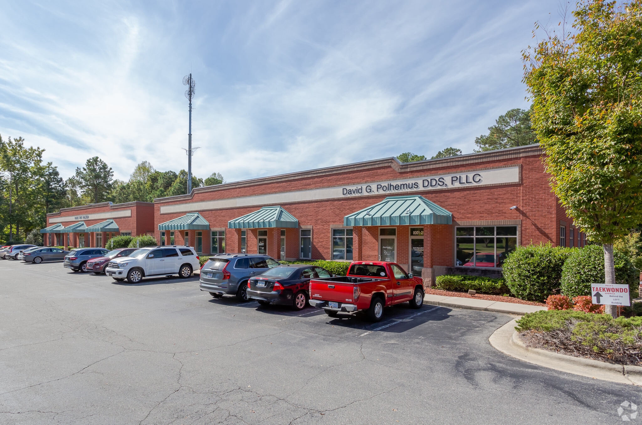 8001 Creedmoor Rd, Raleigh, NC for sale Primary Photo- Image 1 of 5