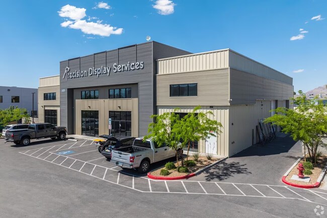 Plus de détails pour 5462 Stephanie St, Las Vegas, NV - Industriel à louer