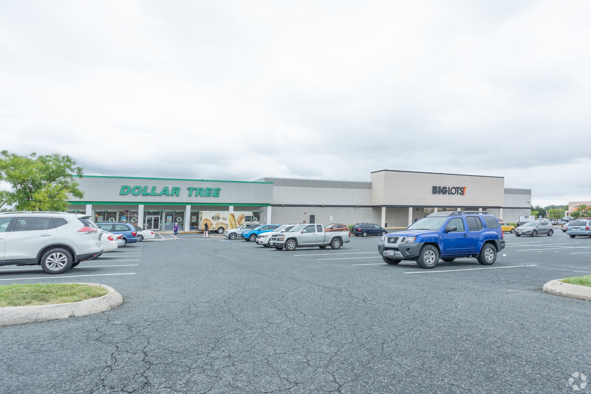 9991-9997 Pulaski Hwy, Middle River, MD à louer Photo du bâtiment- Image 1 de 7